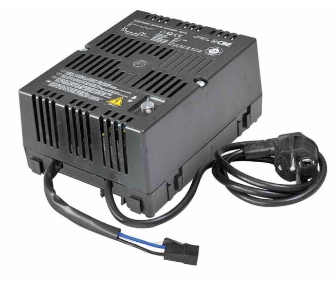 Automatyczna ładowarka CB516 16A - CBE OUTLET