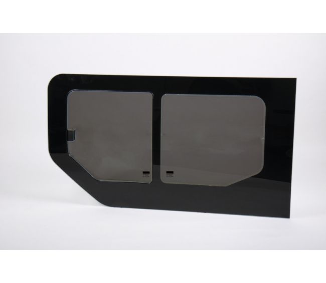 Okno przesuwne przyciemniane prawe Renault Trafic 2002-2015 - Carbest OUTLET